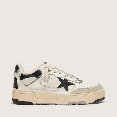 Golden Goose Forty2 Sneaker With Black Star And Black Leather Heel Tab Golden Goose Forty2 Sneaker With Black Star And Black Leather Heel Tab