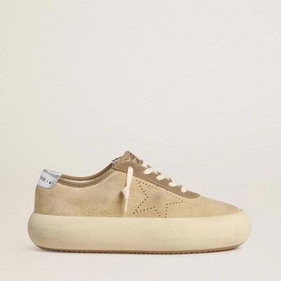 Golden Goose Space-Star Sneaker In Beige Suede With Perforated Star And Metallic Silver Heel Tab Golden Goose Space-Star Sneaker In Beige Suede With Perforated Star And Metallic Silver Heel Tab