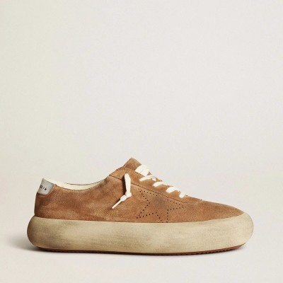 Golden Goose Space-Star Sneaker In Tobacco-Colored Suede