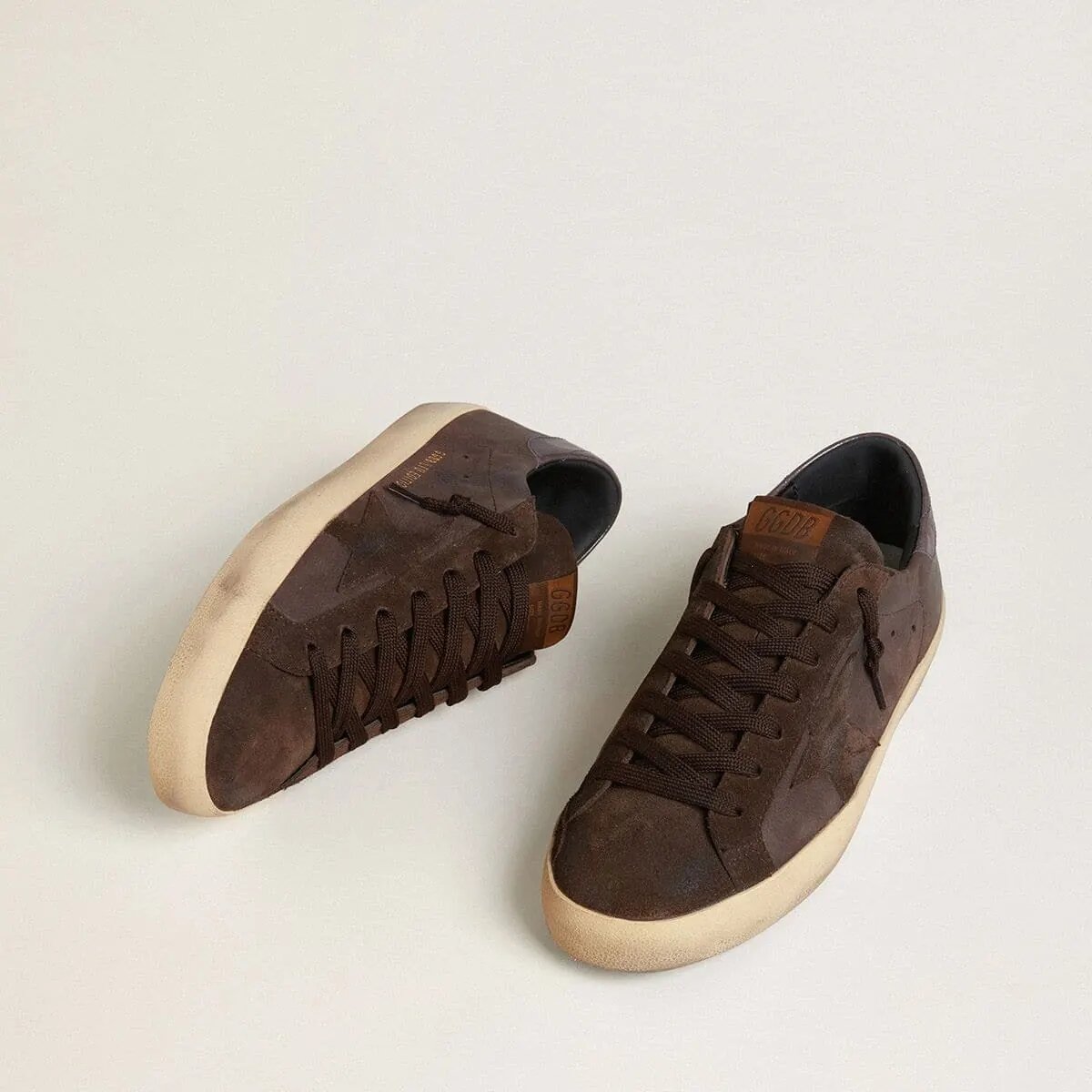 Golden Goose Super-Star Ltd Sneaker In Brown Nubuck With Suede Star And Purple Leather Heel Tab Golden Goose Super-Star Ltd Sneaker In Brown Nubuck With Suede Star And Purple Leather Heel Tab