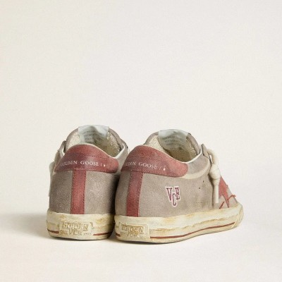 Golden Goose Super-Star Ltd Sneaker In Gray Suede With Red Waxed Suede Star And Heel Tab