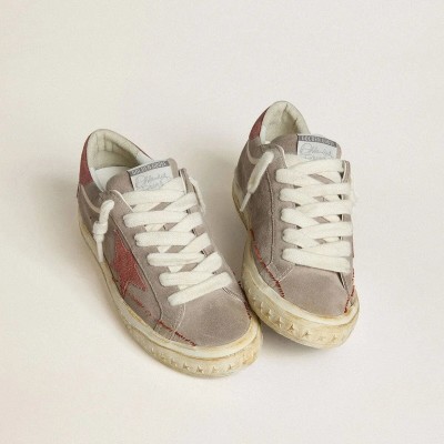 Golden Goose Super-Star Ltd Sneaker In Gray Suede With Red Waxed Suede Star And Heel Tab