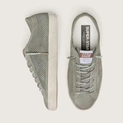 Golden Goose Super-Star Ltd Sneaker In Green Perforated Suede With Matching Suede Star Golden Goose Super-Star Ltd Sneaker In Green Perforated Suede With Matching Suede Star