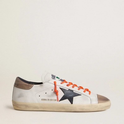 Golden Goose Super-Star Ltd Sneaker In Leather With Black Leather Star And Beige Leather Heel Tab Golden Goose Super-Star Ltd Sneaker In Leather With Black Leather Star And Beige Leather Heel Tab