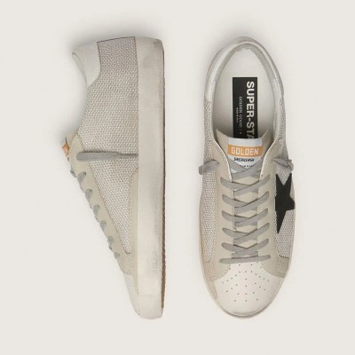 Golden Goose Super-Star Sneaker In Leather With Black Star Golden Goose Super-Star Sneaker In Leather With Black Star