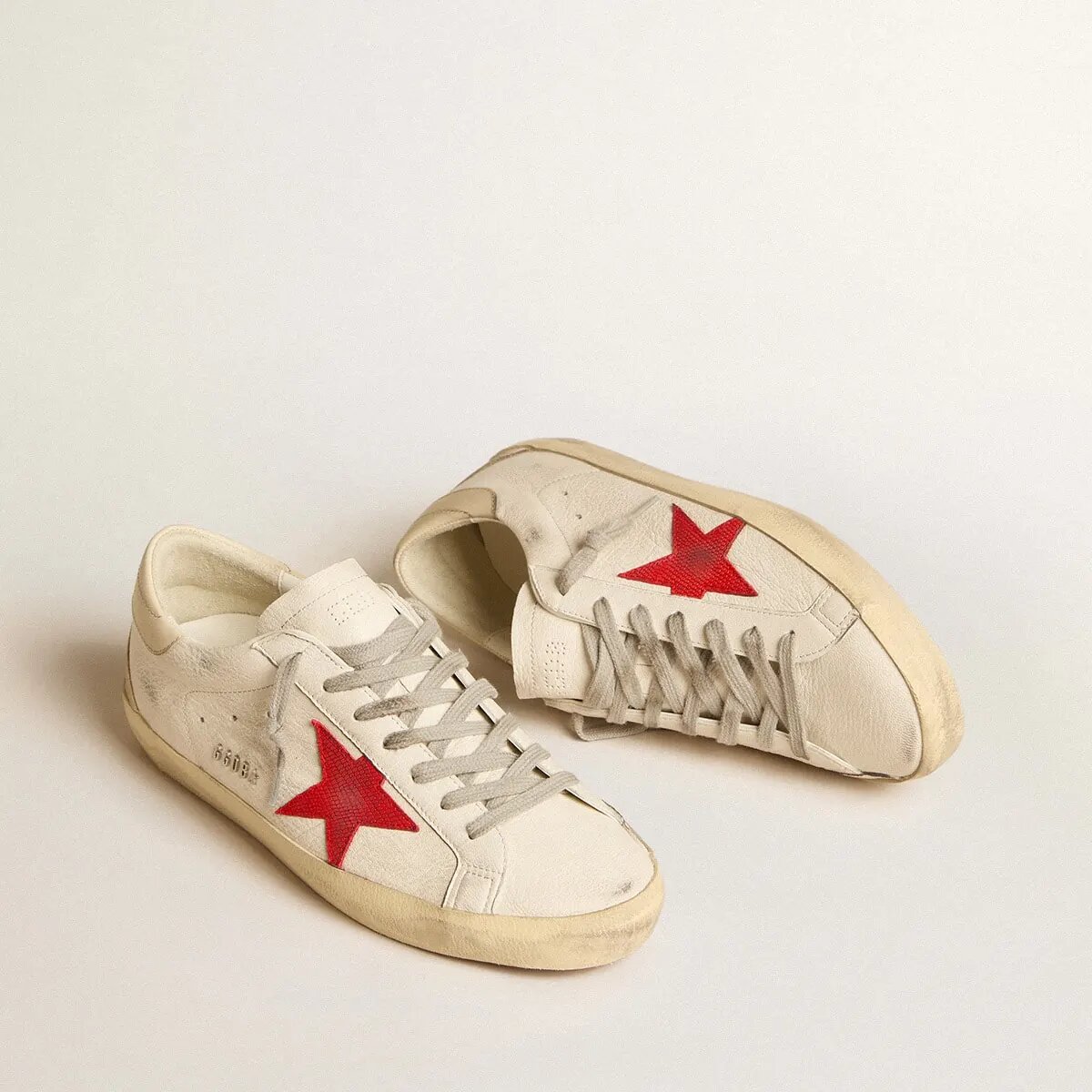 Golden Goose Super-Star Sneaker In Nappa With Red Star And Cream Leather Heel Tab Golden Goose Super-Star Sneaker In Nappa With Red Star And Cream Leather Heel Tab
