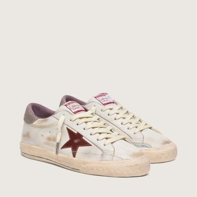 Golden Goose Super-Star Sneaker In White Leather With Burgundy Laminated Leather Star Golden Goose Super-Star Sneaker In White Leather With Burgundy Laminated Leather Star