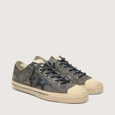 Golden Goose V-Star Sneaker In Black Suede With Black Leather Star Golden Goose V-Star Sneaker In Black Suede With Black Leather Star