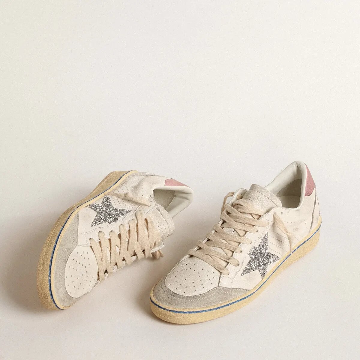 Golden Goose Ball Star Sneaker With Glitter Star And Pink Suede Heel Tab Golden Goose Ball Star Sneaker With Glitter Star And Pink Suede Heel Tab