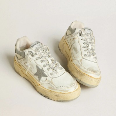 Golden Goose Forty2 Sneaker In White Leather With Laces With Swarovski Crystals And Gray Tpu Star