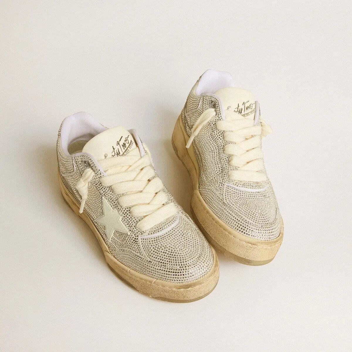 Golden Goose Forty2 Sneaker In White Leather And Swarovski Crystals With White Star Golden Goose Forty2 Sneaker In White Leather And Swarovski Crystals With White Star