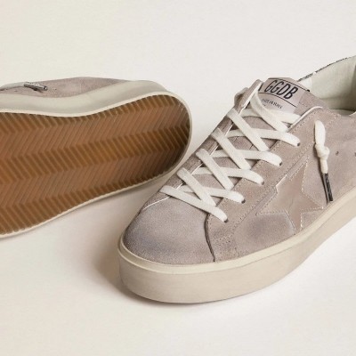 Golden Goose Hi Star Sneaker In Beige Suede With Laminated Leather Star And Glitter Heel Tab Golden Goose Hi Star Sneaker In Beige Suede With Laminated Leather Star And Glitter Heel Tab