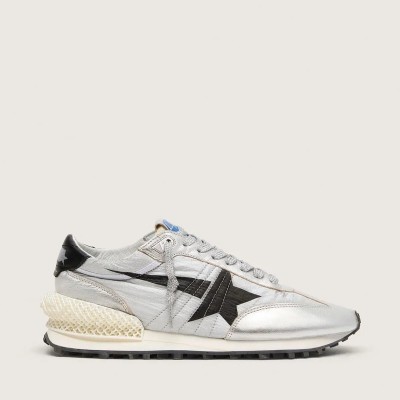 Golden Goose Marathon Sneaker With Silver Ripstop Nylon Upper And Black Star Golden Goose Marathon Sneaker With Silver Ripstop Nylon Upper And Black Star
