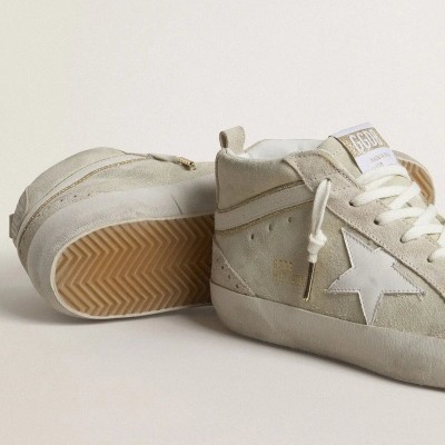 Golden Goose Mid Star Sneaker In Light Gray Suede With White Leather Star Golden Goose Mid Star Sneaker In Light Gray Suede With White Leather Star