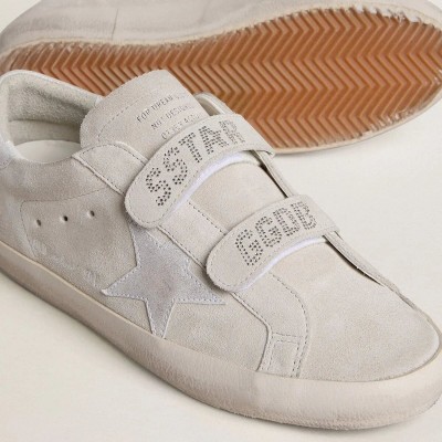 Golden Goose Old School Sneaker In Light Gray Suede With A Leather Star Sneaker With Micro-Glitter Golden Goose Old School Sneaker In Light Gray Suede With A Leather Star Sneaker With Micro-Glitter