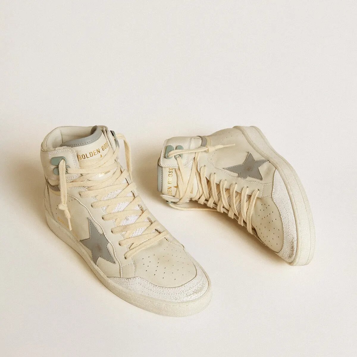 Golden Goose Sky-Star Sneaker In Leather With Light Blue Leather Star And White Heel Tab Golden Goose Sky-Star Sneaker In Leather With Light Blue Leather Star And White Heel Tab