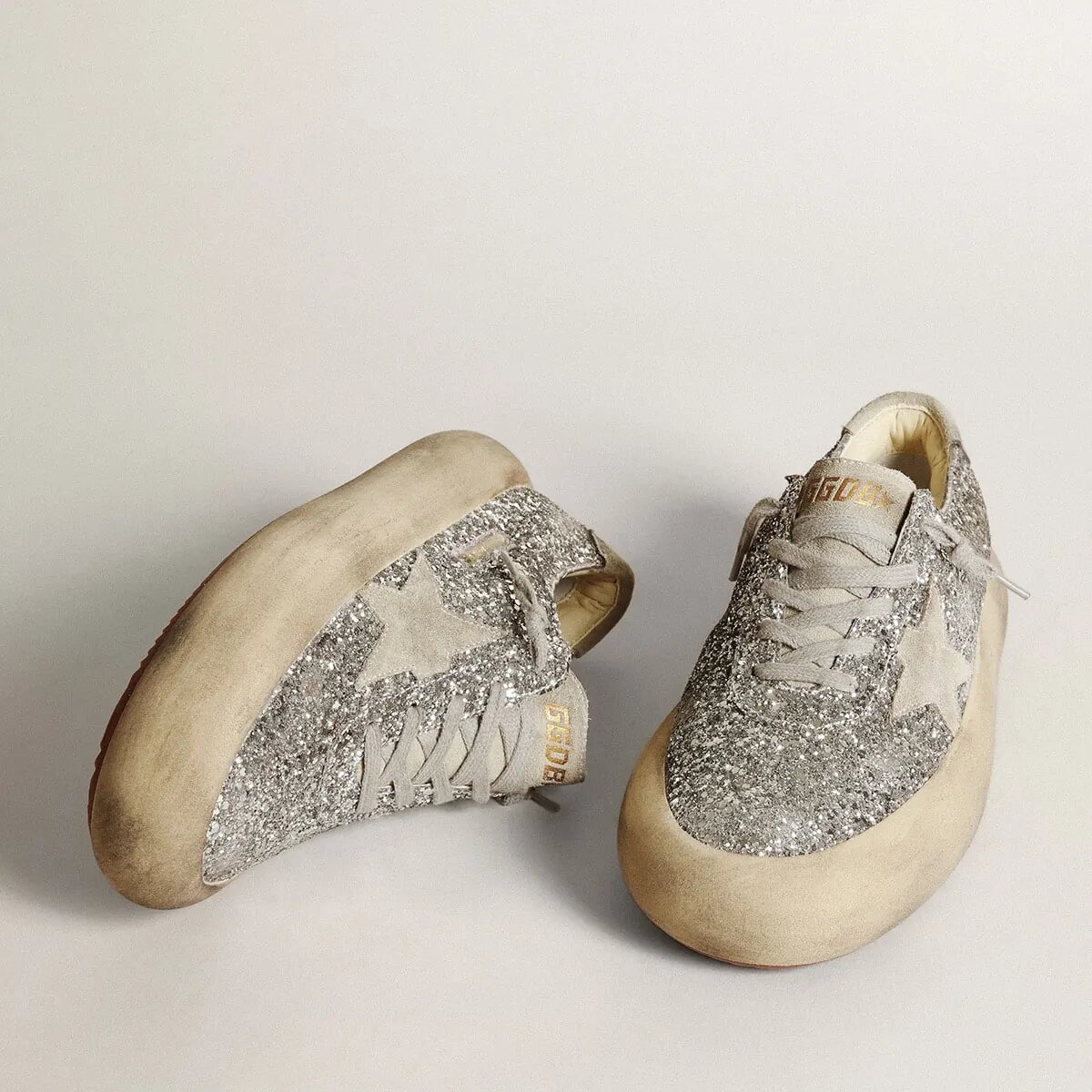 Golden Goose Space-Star Sneaker In Silver Glitter With Ice-Gray Star Golden Goose Space-Star Sneaker In Silver Glitter With Ice-Gray Star