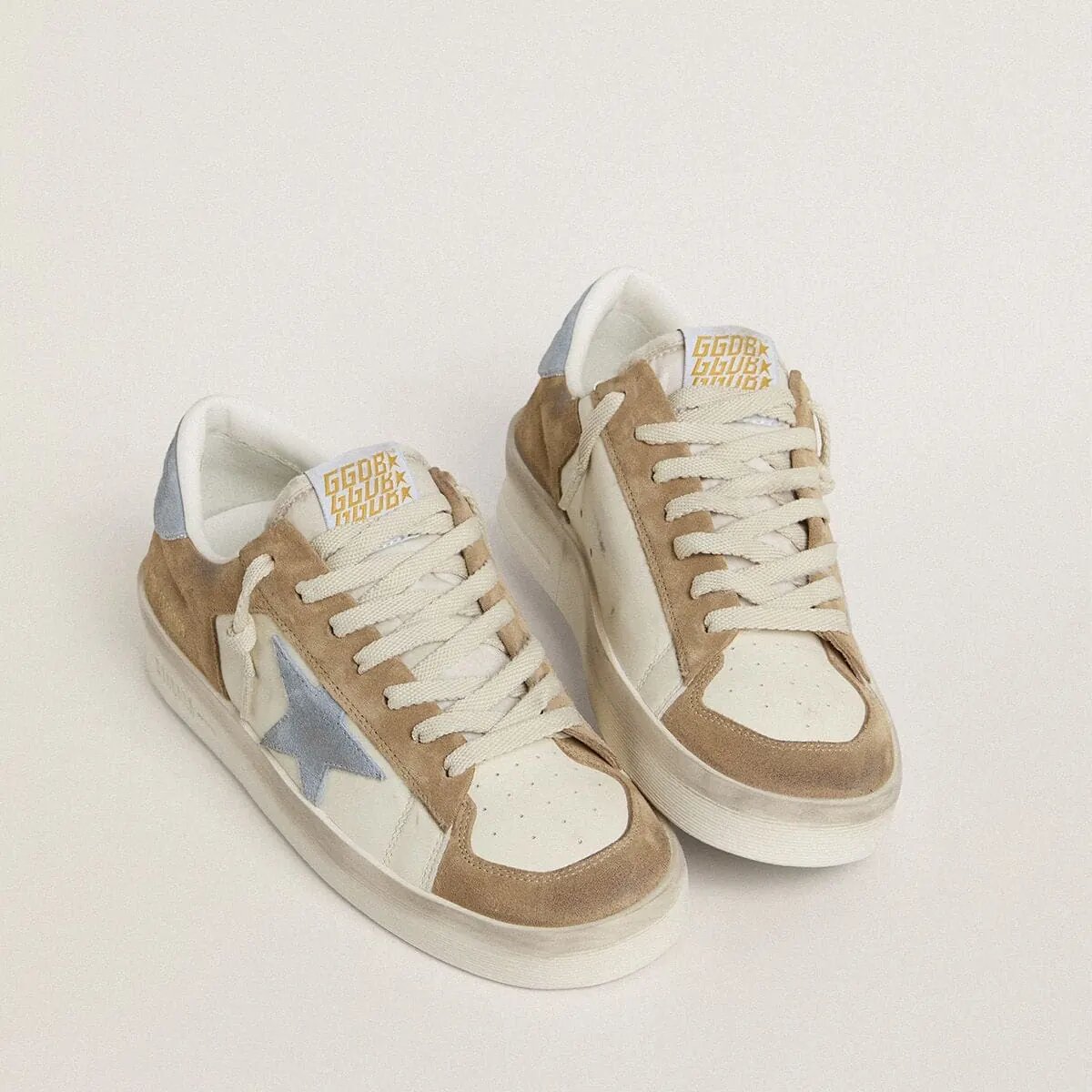 Golden Goose Stardan Ltd Sneaker In White Leather And Tobacco Suede With Light Blue Suede Star And Heel Tab Golden Goose Stardan Ltd Sneaker In White Leather And Tobacco Suede With Light Blue Suede Star And Heel Tab