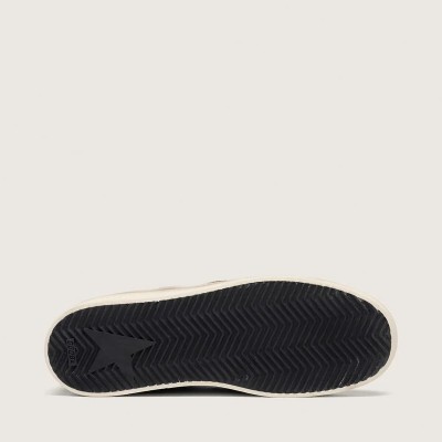 Golden Goose Stardan Sneaker In Sage-Green Suede With Metallic Silver Star Golden Goose Stardan Sneaker In Sage-Green Suede With Metallic Silver Star