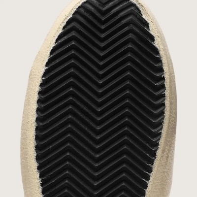 Golden Goose Super-Star Sneaker With A Black Swarovski Crystal Star And Heel Tab Golden Goose Super-Star Sneaker With A Black Swarovski Crystal Star And Heel Tab