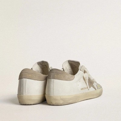 Golden Goose Super-Star Ltd Sneaker With Beige Suede Star And Heel Tab And Floral Embroidery Golden Goose Super-Star Ltd Sneaker With Beige Suede Star And Heel Tab And Floral Embroidery