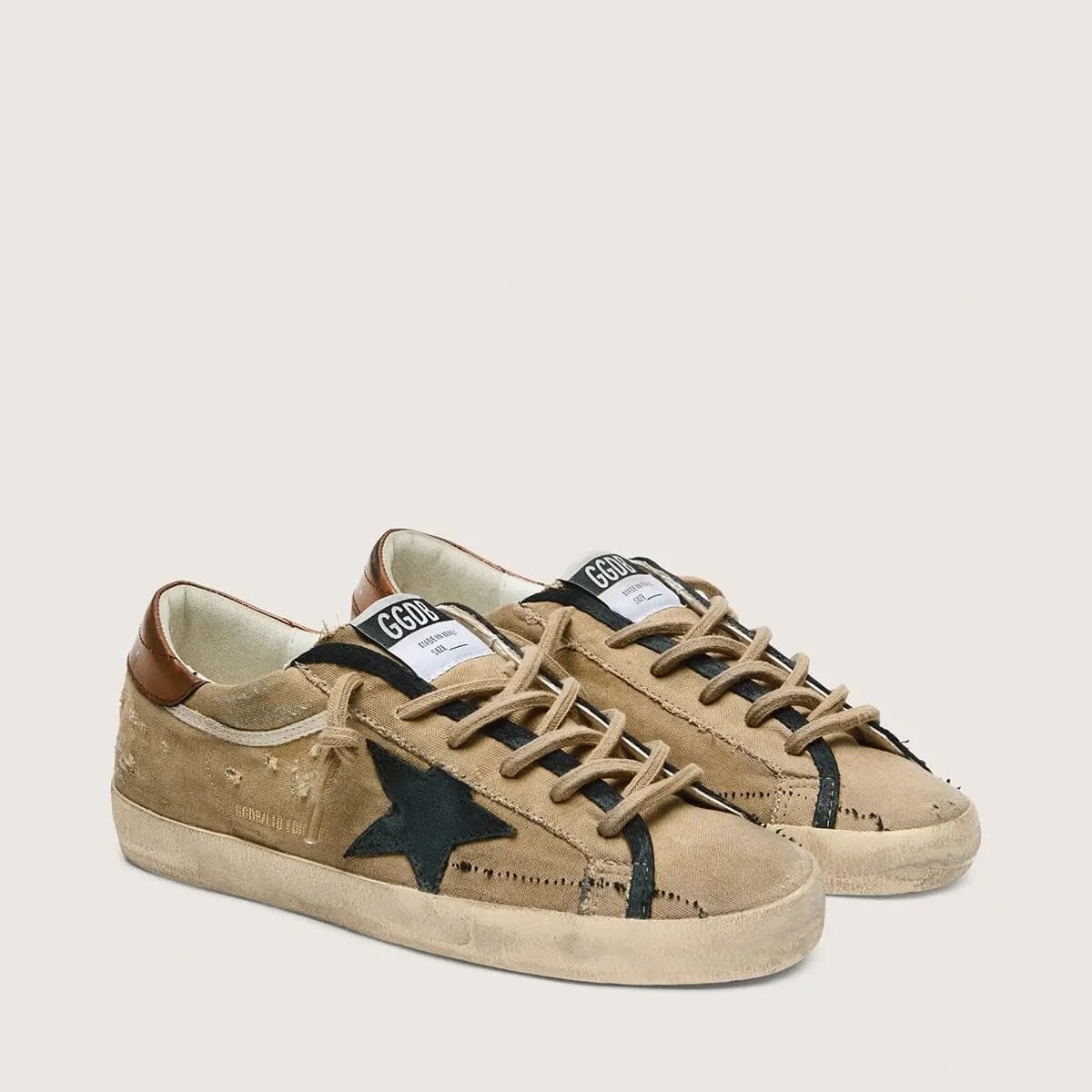 Golden Goose Super-Star Ltd Sneaker In Beige Canvas With Black Leather Star Golden Goose Super-Star Ltd Sneaker In Beige Canvas With Black Leather Star