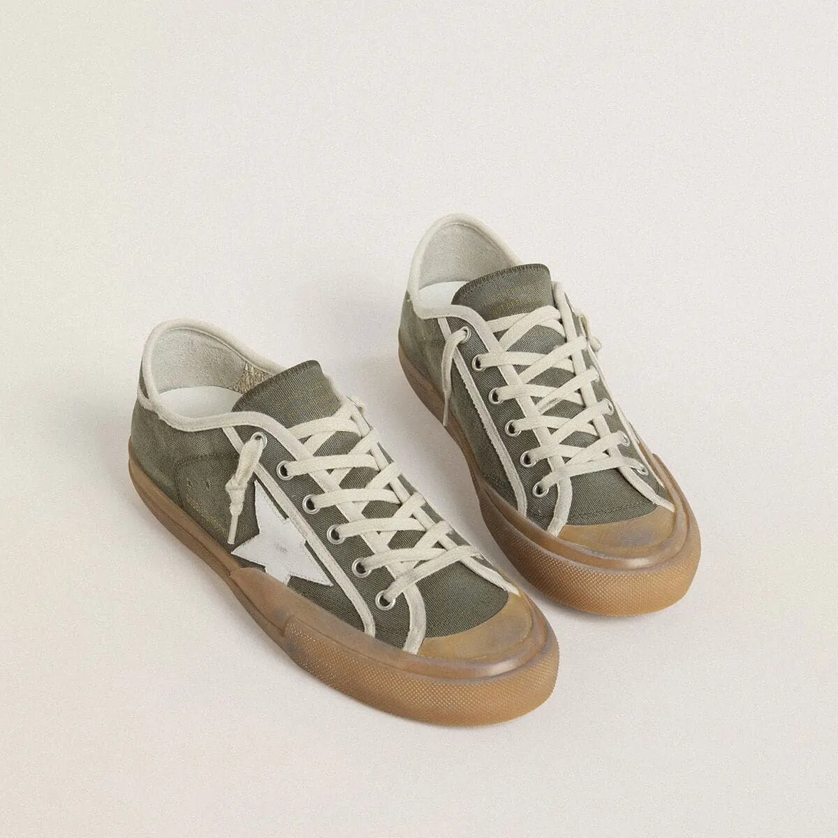 Golden Goose Super-Star Ltd Sneaker In Green Canvas With White Leather Star Golden Goose Super-Star Ltd Sneaker In Green Canvas With White Leather Star