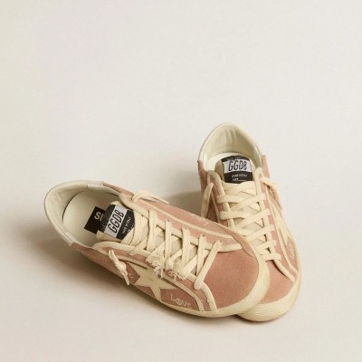 Golden Goose Super-Star Sneaker In Powder-Pink Suede With Cream Leather Star Golden Goose Super-Star Sneaker In Powder-Pink Suede With Cream Leather Star