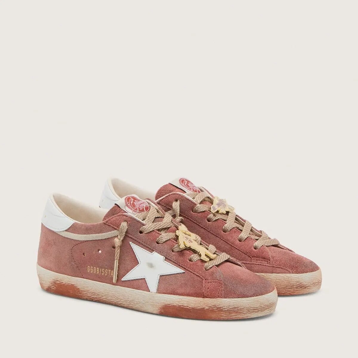 Golden Goose Super-Star Sneaker In Rust Suede With Metallic Platinum Leather Star Golden Goose Super-Star Sneaker In Rust Suede With Metallic Platinum Leather Star