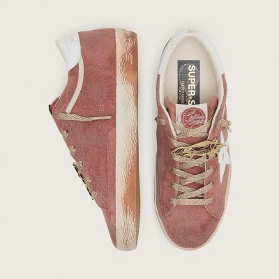Golden Goose Super-Star Sneaker In Rust Suede With Metallic Platinum Leather Star Golden Goose Super-Star Sneaker In Rust Suede With Metallic Platinum Leather Star