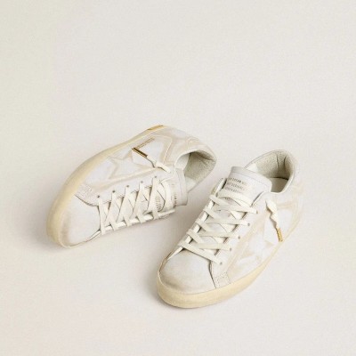 Golden Goose Super-Star Sneaker With White Leather Star And Heel Tab With Lived-In Effect Golden Goose Super-Star Sneaker With White Leather Star And Heel Tab With Lived-In Effect