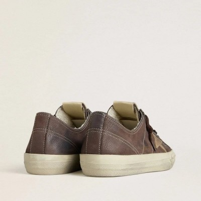 Golden Goose V-Star Sneaker In Brown Nubuck With Tobacco-Colored Suede Star Golden Goose V-Star Sneaker In Brown Nubuck With Tobacco-Colored Suede Star
