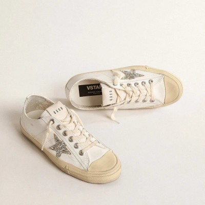 Golden Goose V-Star Sneaker In White Leather With A Platinum Glitter Star Golden Goose V-Star Sneaker In White Leather With A Platinum Glitter Star